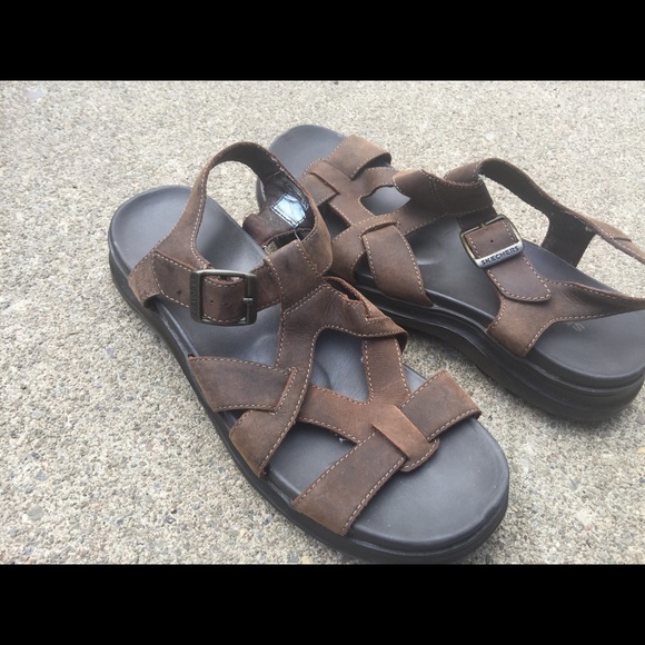 sketchers leather sandals